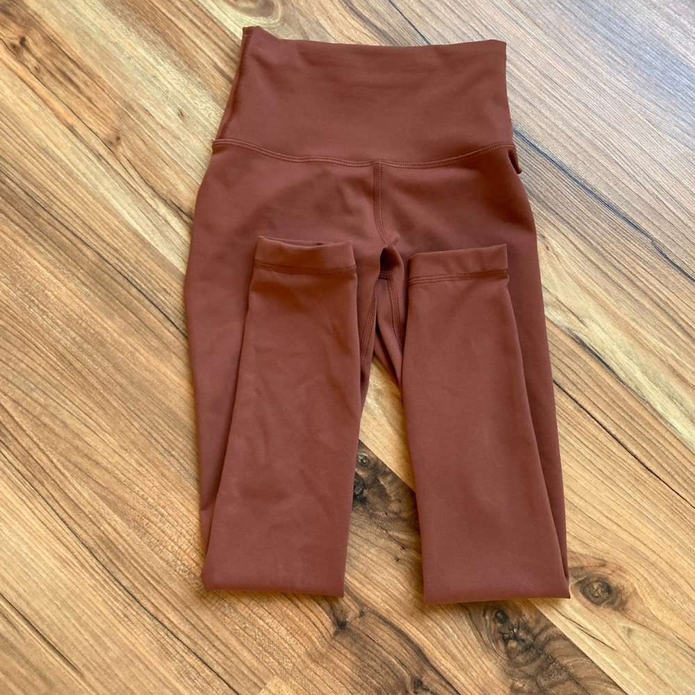 Lululemon wonder under size 0